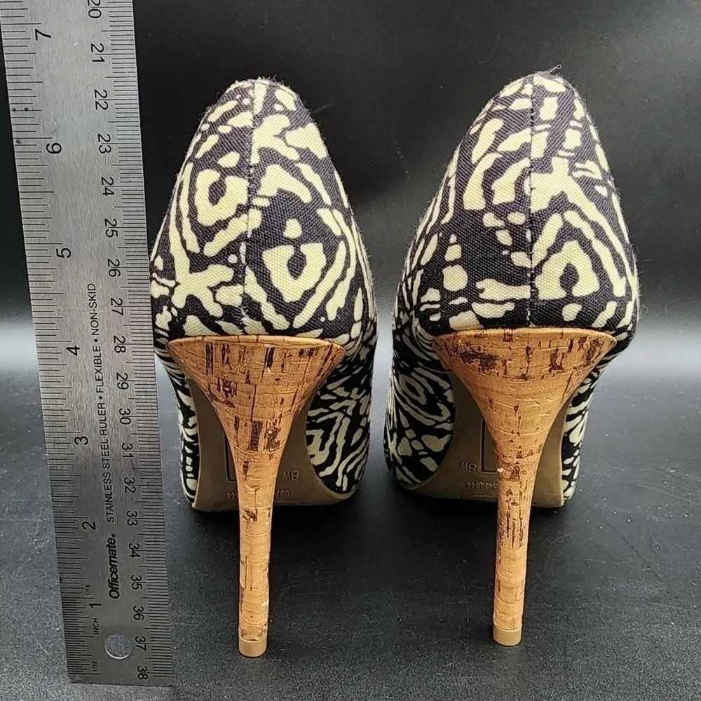 Christian Siriano for Payless product specs